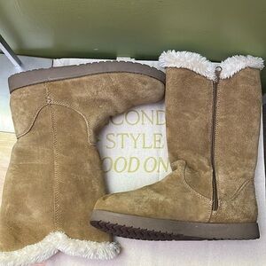 Genuine Suede Tan Boots With Faux Fur Lining-Size 7